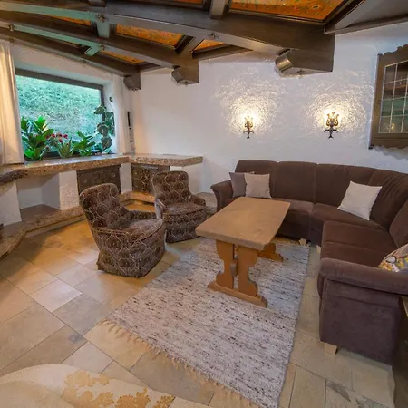 Alpenvilla Ferienhaus Bolsterlang